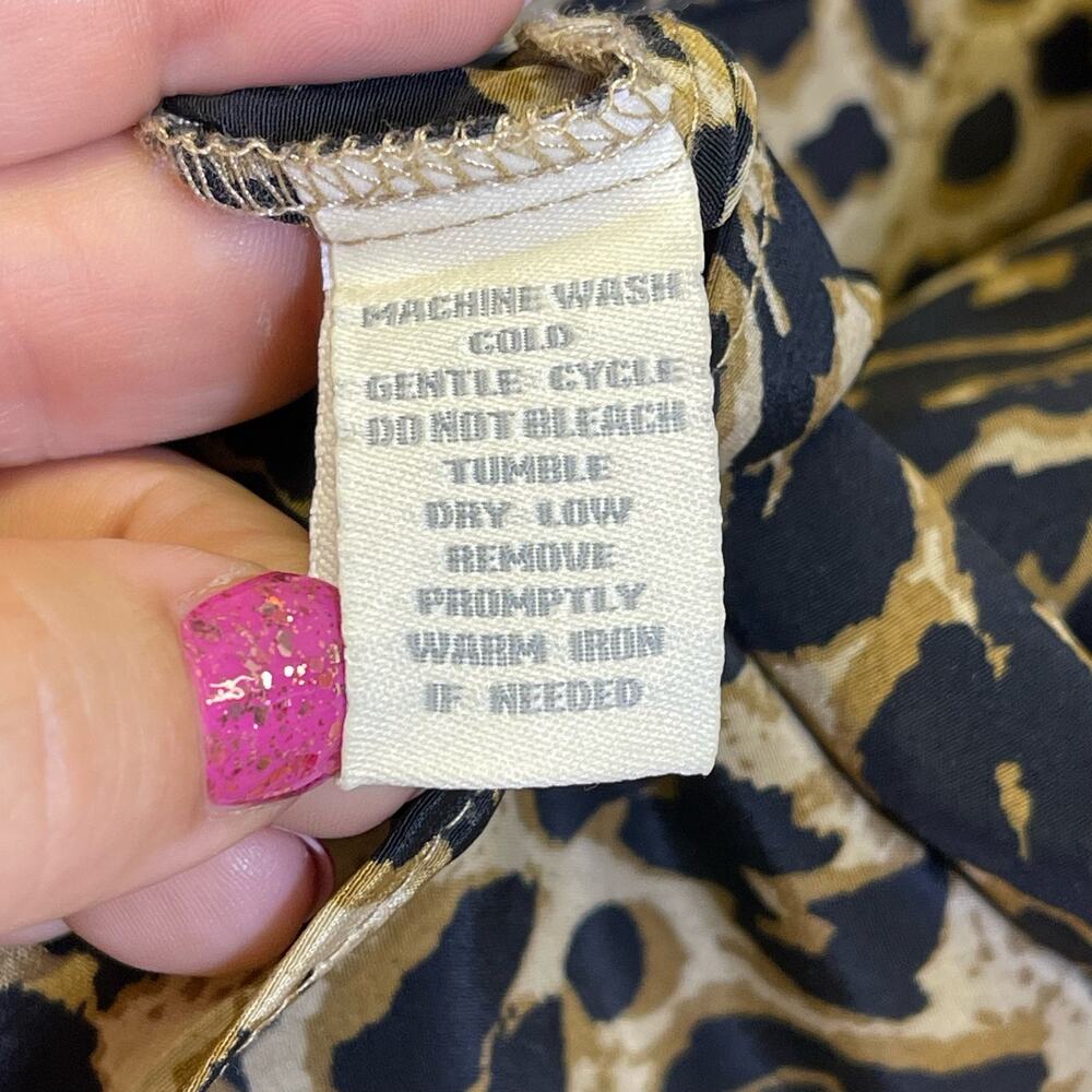 Tru Self, Leopard Print Button Up Shirt. Size 1X. In excellent condition! - Picture 3 of 6